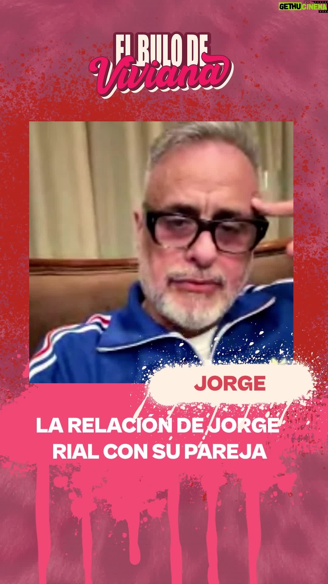 Viviana Canosa - 10.1K Likes - ❤️‍🔥JORGE RIAL Y SU SITUACIÓN SENTIMENTAL

El conductor habló de su pareja, María, de 32 años y contó que ella lo encaró a él invitándolo a salir después de que él diga en una entrevista que no estaba "ni para un café con alguien". 

Comentó que es antropóloga, que la admira y que le gusta que sea independiente y alguien que no tenga nada que ver con su mundo (lo que todas queremos que digan de nosotras).

Viviana, por su lado, sostiene que para ella es difícil que un tipo la seduzca por un mensaje y que le resulta "como un fastidio".

#carnaval #carnavalstream #streaming #rial #amor #ElbulodeVivi