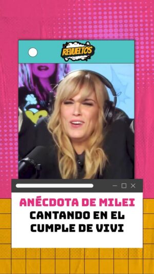 Viviana Canosa Instagram - Si tuviéramos el celular de @vivianacanosaok 👀
¿El Presidente, Javier Milei, le mandó diez audios cantando? 💣
#carnavalstream #stream #streaming #argentina #politica #milei #javiermilei