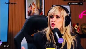 Viviana Canosa Instagram - 🔥🔥🔥#Revueltos
@jrial
@vivianacanosaok
#revueltos
@carnavalstream