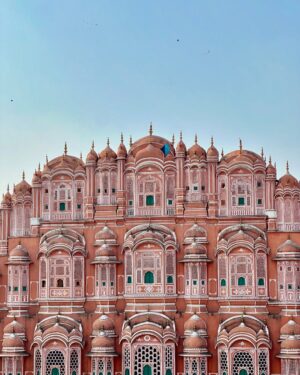 Vrushali Vachhiyat Instagram - Postcards from Jaipur 🦚🌷
.
#travelgram #vrunicorns #jaipur #hawamahal #jalmahal #travellife #jaipurdiaries #jaipurcity #rajasthan