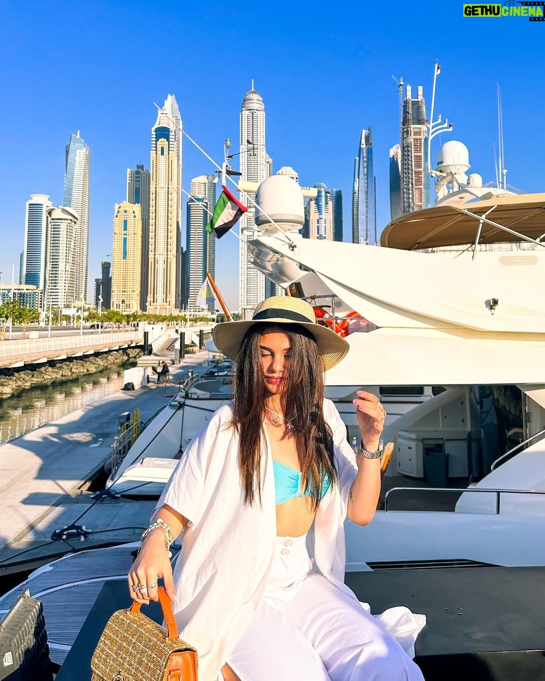 Vrushali Vachhiyat - 19.6K Likes - The Yacht Party that turned out unexpectedly pretty insaneee❤️✨🫶🏻 
.
.
.
#whenindubai #dubai #dubailife #vrunicorns #travelgram #travellife #travelblogger #instatravel #yachtlife #yachtparty