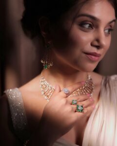 Actress Vrushali Vachhiyat HD Photos and Wallpapers June 2025