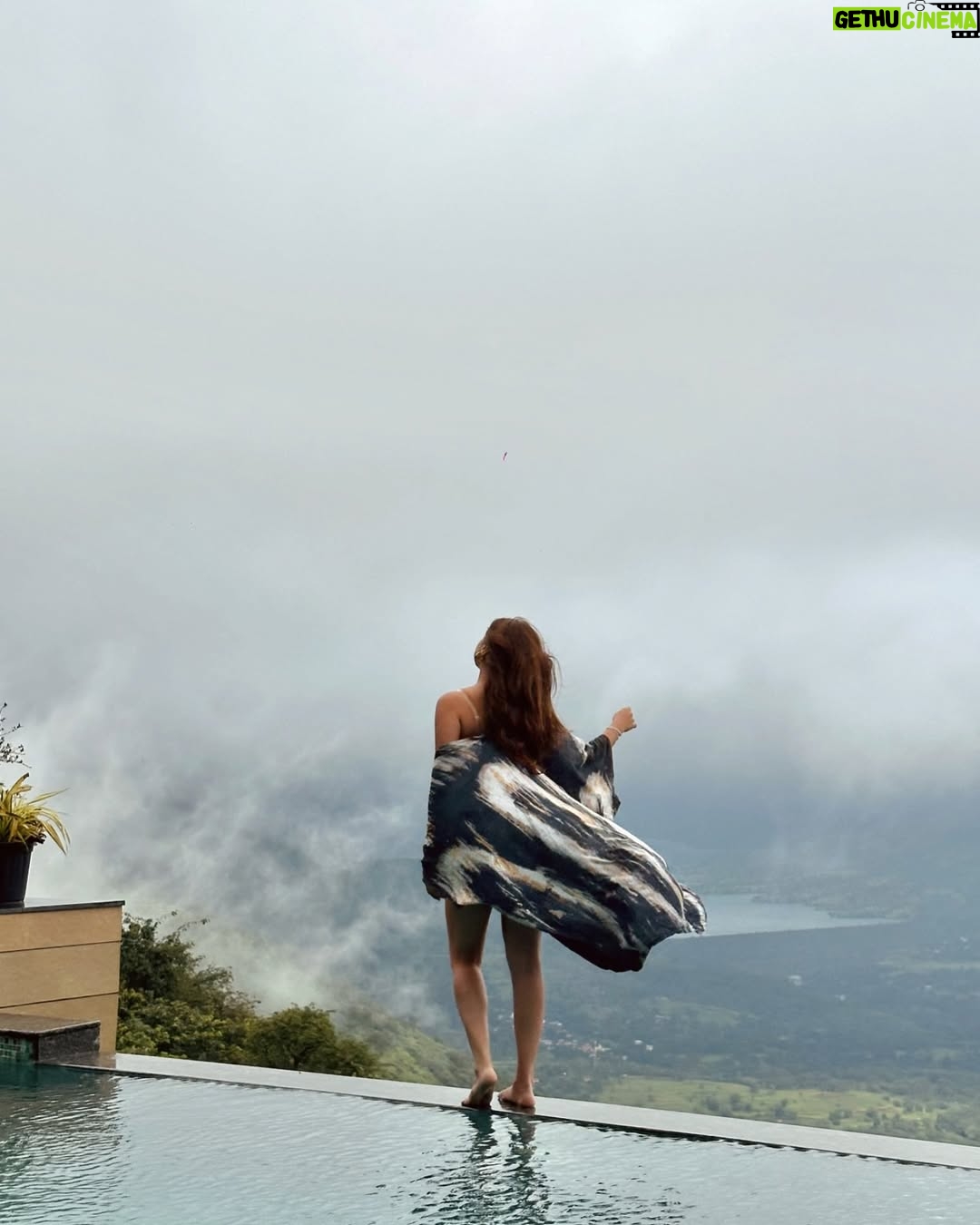 Vrushali Vachhiyat - 9.9K Likes - “Lost in the clouds, found in serenity ☁️✨
.
This dreamy getaway at Mountain Rizz by @saffronstays in Panchgani was nothing short of magical! Infinity pool views that made me feel like I was living in the clouds 🌿💭
.
#VacationMode #InTheClouds #PanchganiEscape #travelgram #travellife #panchgani #mahabaleshwar #travelholic #exploremore