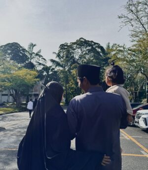 Wany Hasrita Instagram - Salam Aidiladha dari Kuching, Sarawak. š¤
.