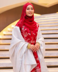 Actress Wany Hasrita HD Photos and Wallpapers May 2025