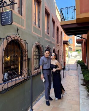 Warso Moe Oo Instagram - အတူရှိတဲ့ဘဝ ဘယ်လောက်ကောင်းလိုက်သလဲ❤️👩‍❤️‍👨