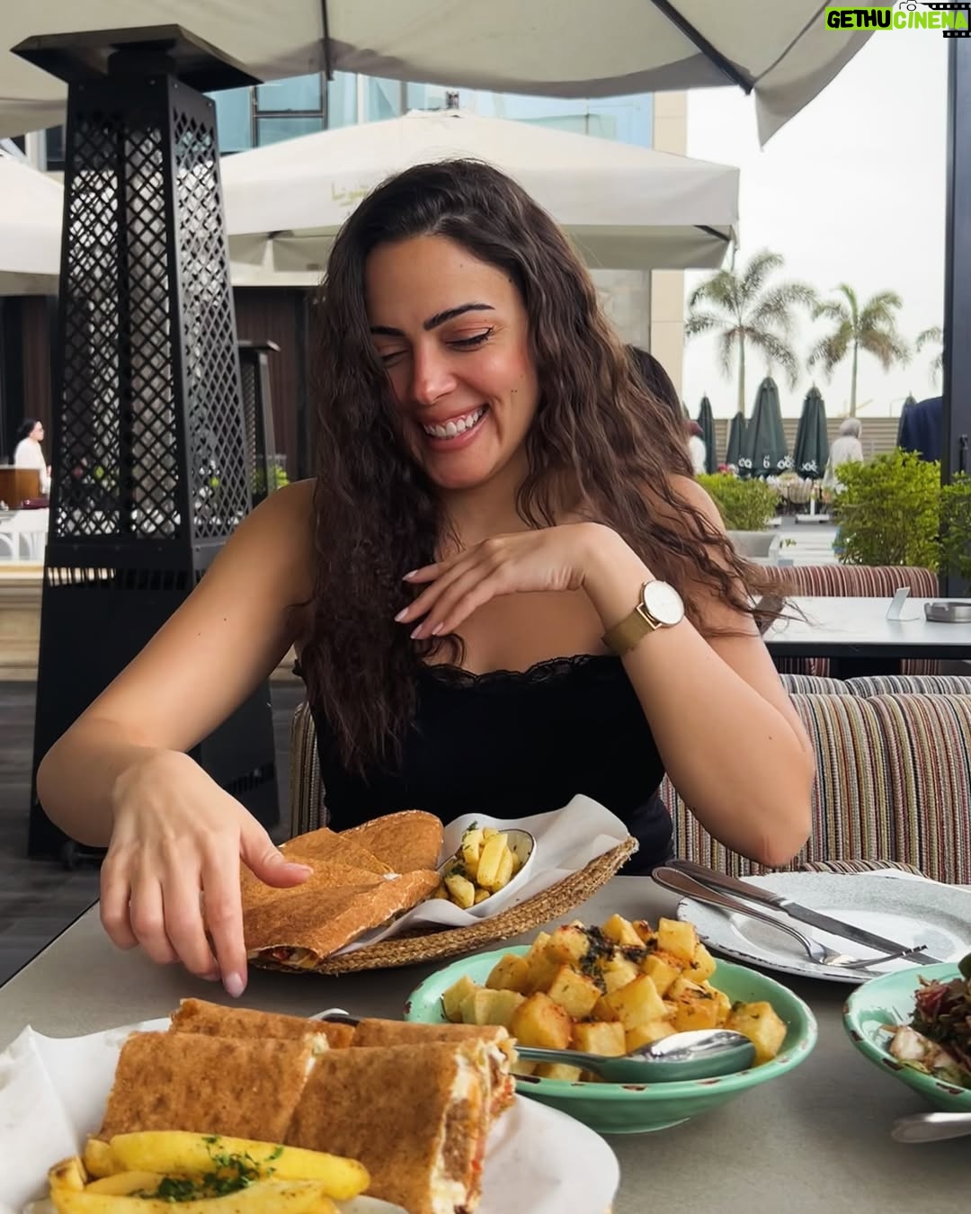 Weaam Magdy - 34.9K Likes - Sun will rise and we’ll try again☀️✨