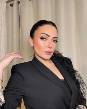 Weaam Magdy Instagram - About last Night♥️✨
Makeup @habiba_azkoul11
Hair @fady_adel_hair_stylist
Balzer dress @lablancaegypt
Styled by @styledbymasha