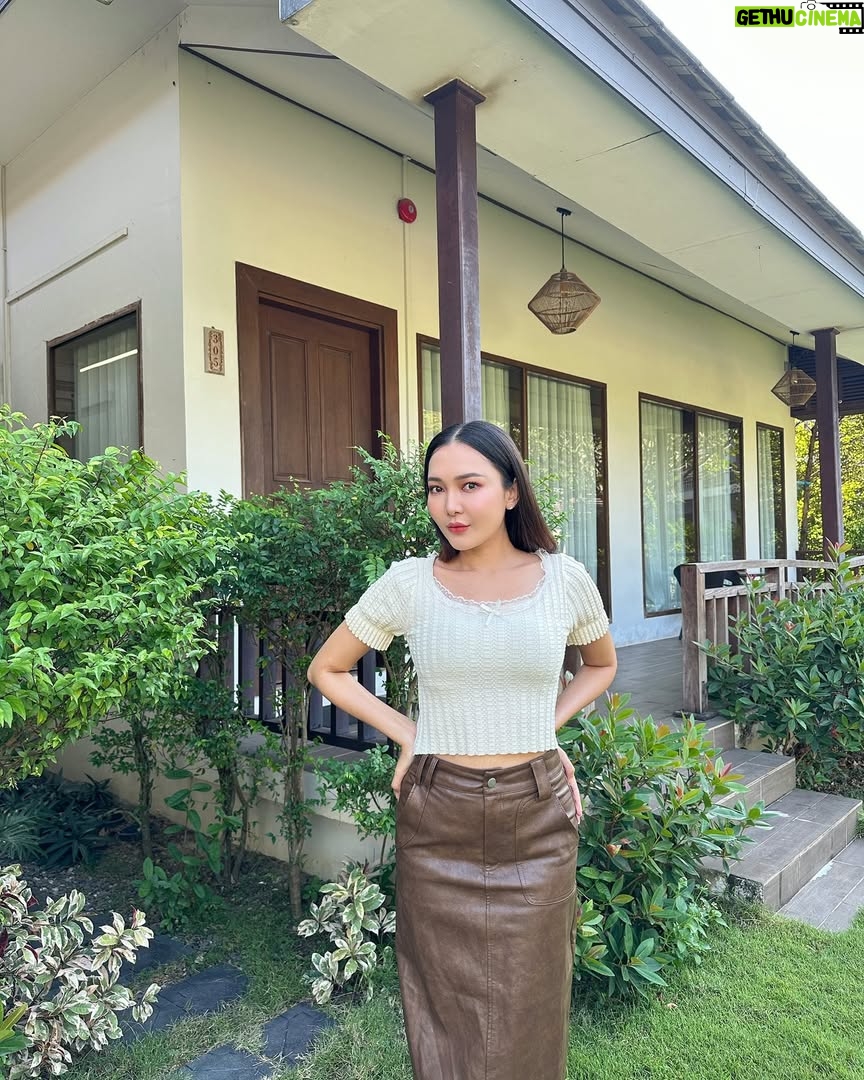 Wint Yamone Naing - 507 Likes - မလွမ်းရဲသေးဘူးမောင်ရယ် 🫶