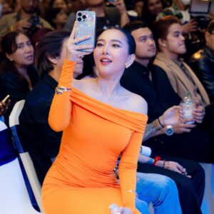 Wint Yamone Naing Instagram - Fan Meet Day of အမုန်းမြစ် ❤️🔥 #MoMo #wintyamonenaing