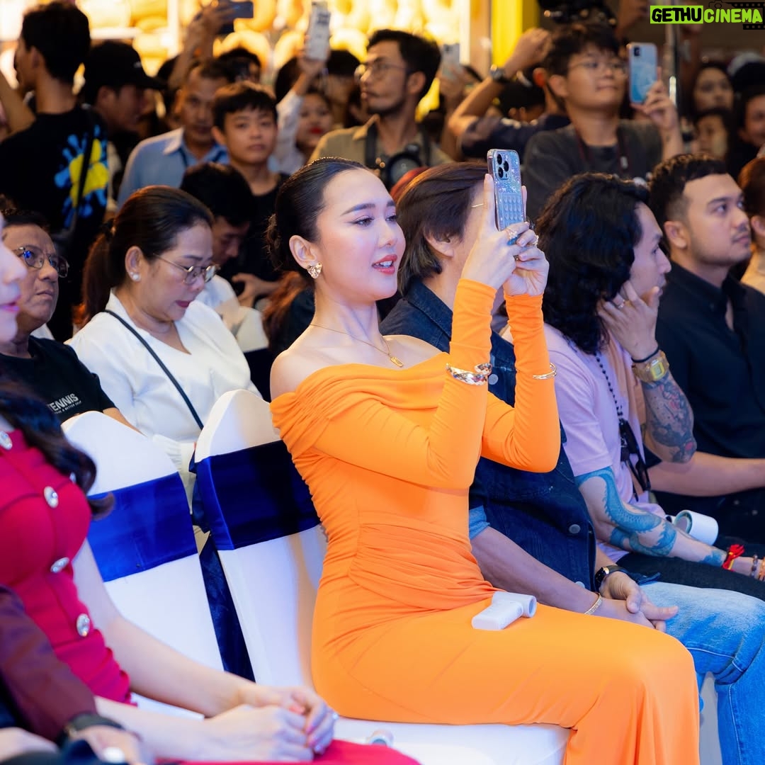 Wint Yamone Naing - 703 Likes - Fan Meet Day of အမုန်းမြစ် ❤️‍🔥 #MoMo #wintyamonenaing