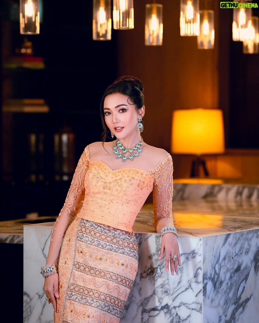 Wint Yamone Naing - 587 Likes - အမျိုးသမီးတစ်ယောက်ရဲ့အလှဆုံးအချိန်ကဘယ်ချိန်လဲ 🧡

Zwal and Sai Fashion Collection Mandalay