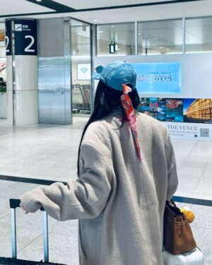 Wutt Hmone Shwe Yi Instagram - Airport fit checked ✅❄️🌬️