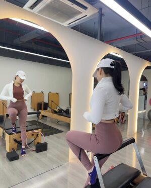 Wutt Hmone Shwe Yi Instagram - PILATES, New challenge alert 🚨🤸🧘♀️#wutthmoneshweyi #fitnessaddiction