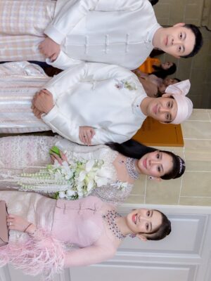 Wutt Hmone Shwe Yi Instagram - “Love is in the air, and we’re here for it!”
Congratulations @paing_takhon_official & Smile 💞