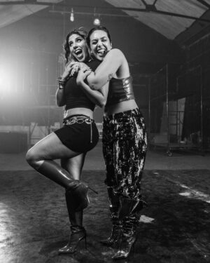 Yahaira Plasencia Instagram - “Las Mujeres también se equivocan” ft. @yahairaplasencia ya está disponible en todas las plataformas digitales!! 😍🫶

🇵🇪 & 🇦🇷 unidos en esta canción ❤️

📸 @baezer
