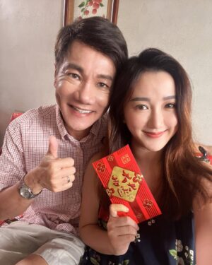 Yang Bao Bei Instagram - 祝大家除夕快乐 🧧🧧🧧