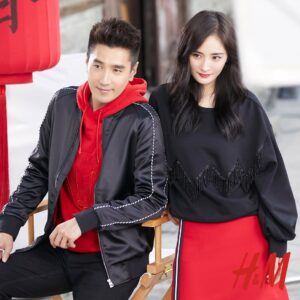 Yang Mi Instagram - ❤新衣服～就要新年了，心情和衣服一样美❤❤#HM2018CNY #HM在一起 @hm