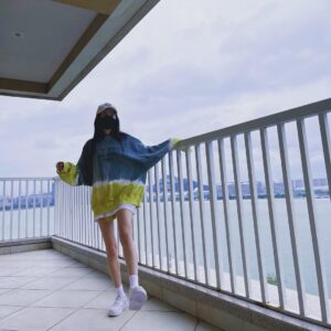 Yang Mi Instagram - 来看我演唱会呀嘻嘻