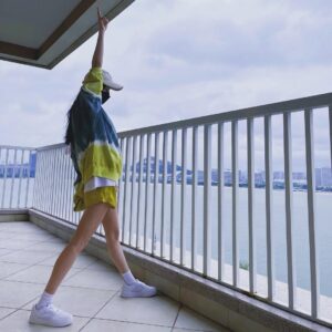 Yang Mi Instagram - 来看我演唱会呀嘻嘻
