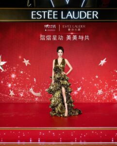 Actress Yang Mi HD Photos and Wallpapers March 2024