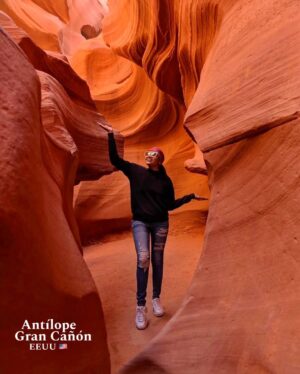 Yarissa Instagram - Ā”VisitĆ© las 7 Maravillas Del Mundo! š„¹ TambiĆ©n visitĆ© Maravillas HonorĆficas, Maravillas Naturales y la Ćŗnica Maravilla Del Mundo Antiguo que sigue de pie š
Mundo Moderno:
1. Petra, Jordania šÆš“
2. Machu Picchu, PerĆŗ šµšŖ
3. Coliseo Romano, Italia š®š¹
4. Gran Muralla, China šØš³
5. Cristo Redentor, Brasil š§š·
6. Taj Mahal, India š®š³
7. ChichĆ©n ItzĆ”, MĆ©xico š²š½
Mundo Antiguo:
⨠PirĆ”mides De Giza, Egipto šŖš¬āØ
Maravillas HonorĆficas:
1. Acrópolis De Atenas, Grecia š¬š·
2. Angkor Wat, Camboya š°š
3. Torre Eiffel, Francia š«š·
4. Estatua De La Libertad, EEUU šŗšø
5. Torres Petronas, Malasia š²š¾
Maravillas Naturales:
1. Salto Ćngel, Venezuela š»šŖ
2. Auroras Boreales, Noruega š³š“
3. Cataratas Del IguazĆŗ, Argentina š¦š·š§š·
4. BahĆa De Ha-Long, Vietnam š»š³
5. Gran Cañón, EEUU šŗšø
6. Masai Mara, Tanzania š¹šæš°šŖ
7. Mar Muerto, Israel š®š±šÆš“šµšø
Cada dĆa, cada noche le doy gracias a Dios por permitirme viajar, salir, correr, comer, conocer. Esto para mĆ es un mega lujo. Nunca pensĆ© que tendrĆa la oportunidad de vivir tantas cosas increĆbles y aquĆ estoy, siendo esa mujer que sueƱa y ejecuta. Miro atrĆ”s y no puedo creer lo mucho que he recorrido.
š Ā”Que nadie dude que he vivido! š
#7Wonders #7Maravillas #WondersOfTheWorld #NaturalWonders
