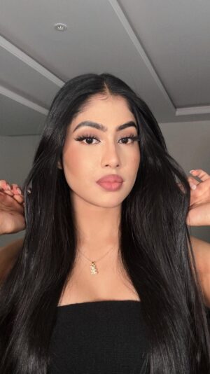 Yashi Tank Instagram - Latina makeup trend 🗡️