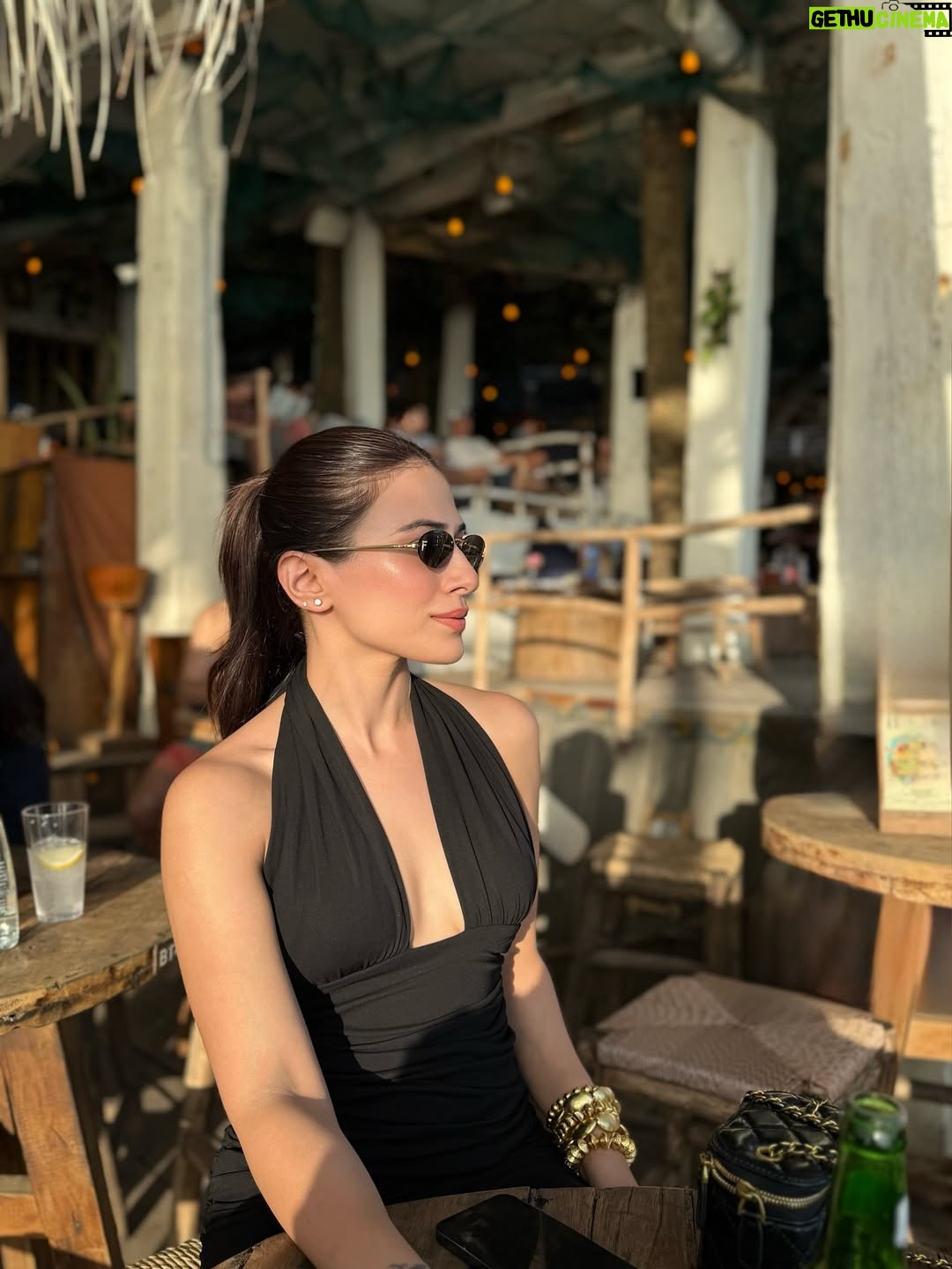 Yashika Khatri - 9.6K Likes - Sunset hour✨✨