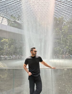 Yashika Khatri Instagram - 24 Hours in Singapore 🤍