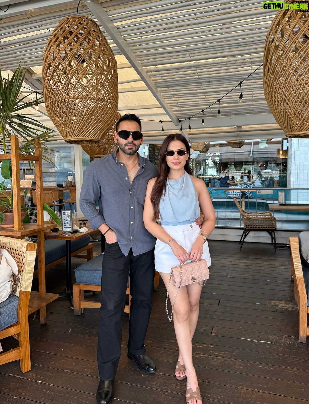Yashika Khatri - 17.3K Likes - 24 Hours in Singapore 🤍