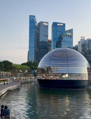 Yashika Khatri Instagram - 24 Hours in Singapore 🤍