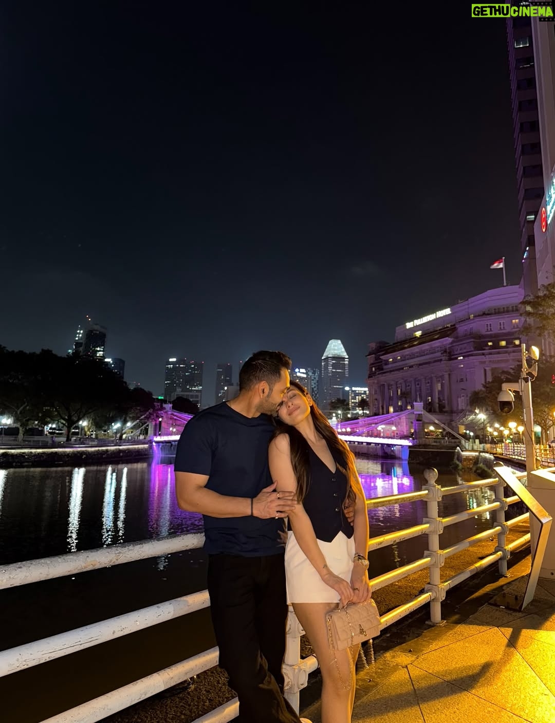 Yashika Khatri - 17.3K Likes - 24 Hours in Singapore 🤍