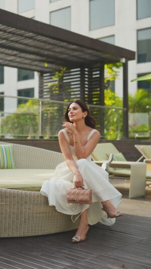 Yashika Khatri Instagram - Sweet Summer 🌸

@houseofcb