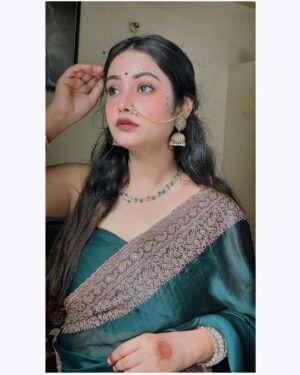 Yashika Sharma Instagram - राधे🦚
.
.
.
.
.
.
.
#reel #reelitfeelit #reelkrofeelkro #reelinstagram #post #feed #discovery #yashuh #viral #instagram #funny