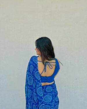 Yashika Sharma Instagram - 🧿 #yashuh #post #feed #instagram #réel #discovery #pose #photos #saree