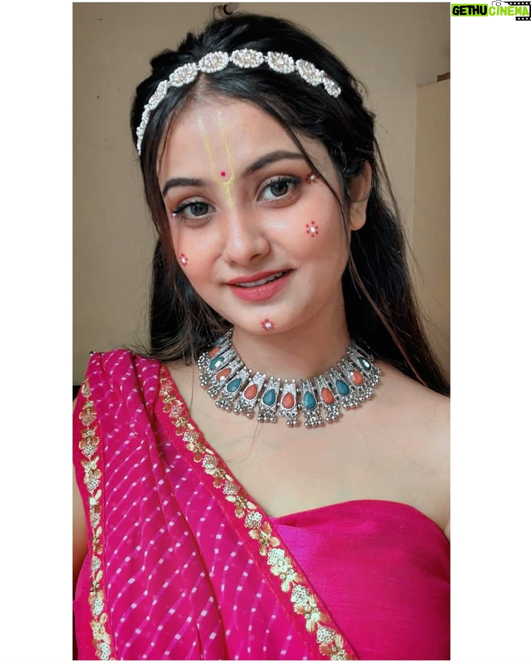 Yashika Sharma - 42.5K Likes - Radha Gori Gori❤️🦚 #radhaashtami #radha #radharani #yashuh #reelkarofeelkaro #reeitfeelit