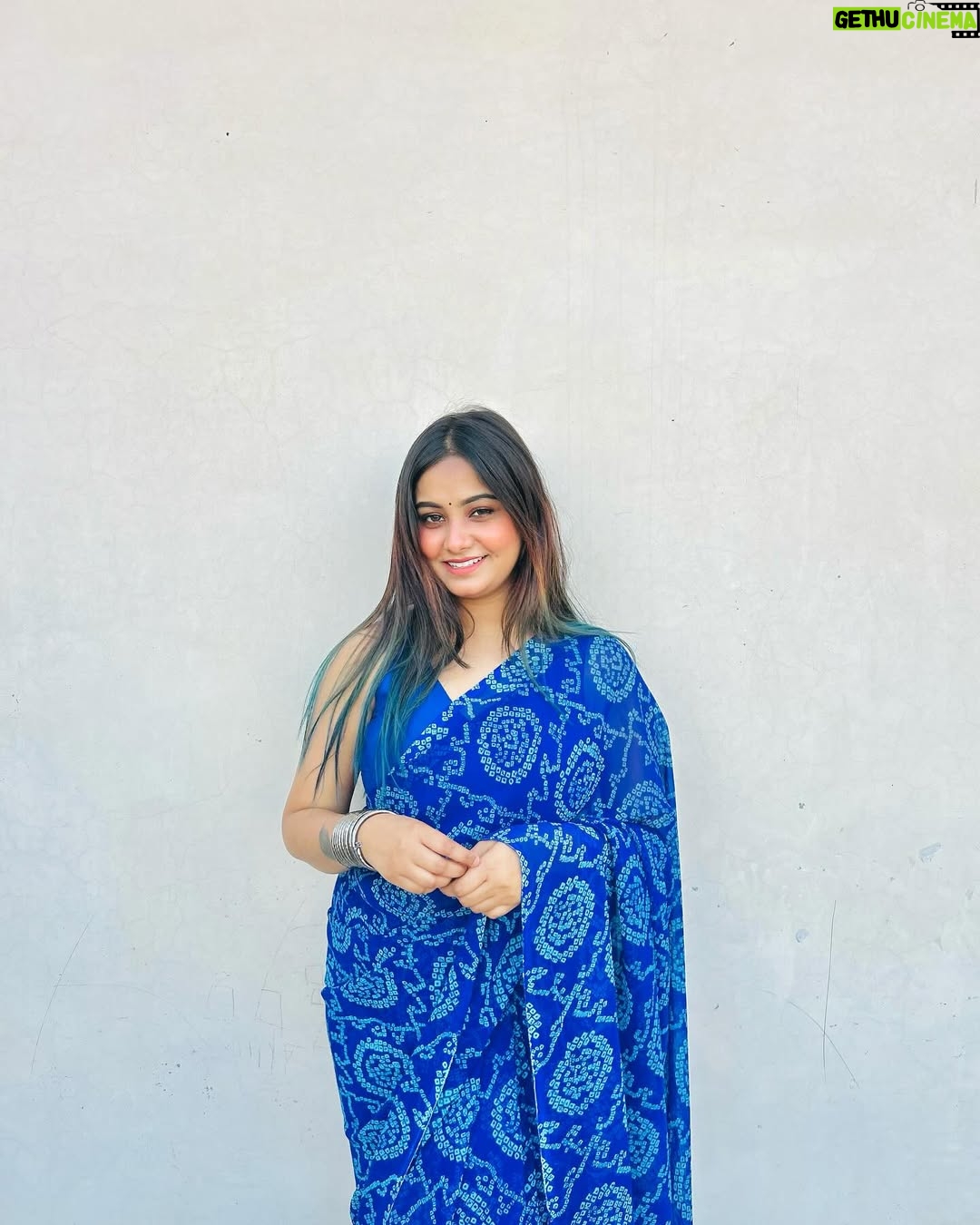 Yashika Sharma - 20.9K Likes - 🧿 #yashuh #post #feed #instagram #réel #discovery #pose #photos #saree