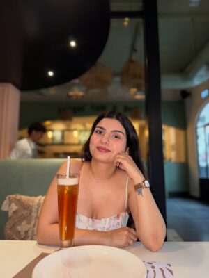 Yashita Rai Instagram - To everyone who made me smile this year : thank you for being my kind of magic 🌷🤍✨ this birthday wasn’t just celebration - it was a reminder of how loved I am 🍃🥹