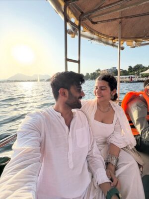 Yashita Rai Instagram - Twinning with the vibe of Udaipur ✨🤍🕊️🦚🪞
.
.
.
.
.
.
.
.
.
#explore #fyp #aesthetic #udaipur #udaipurdiaries #udaipurlakecity #photodump #pinterest #cute #couple #couplegoals #coupleshoot #travel