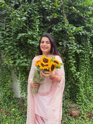 Yashita Rai Instagram - To everyone who made me smile this year : thank you for being my kind of magic 🌷🤍✨ this birthday wasn’t just celebration - it was a reminder of how loved I am 🍃🥹