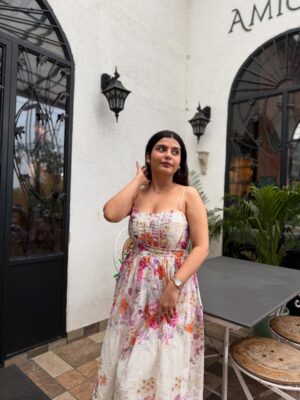 Yashita Rai Instagram - To everyone who made me smile this year : thank you for being my kind of magic 🌷🤍✨ this birthday wasn’t just celebration - it was a reminder of how loved I am 🍃🥹