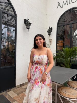 Yashita Rai Instagram - To everyone who made me smile this year : thank you for being my kind of magic 🌷🤍✨ this birthday wasn’t just celebration - it was a reminder of how loved I am 🍃🥹