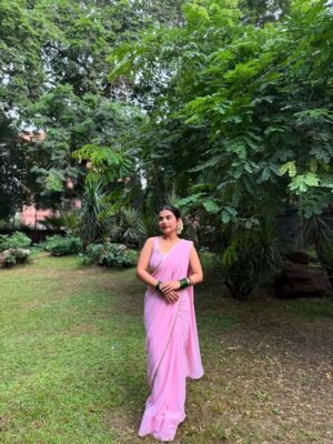 Yashita Rai Instagram - Ganpati Bappa ghar aaye aur saath dher saari khushiyan laaye ✨💞🧿🩷🙏🏻✨