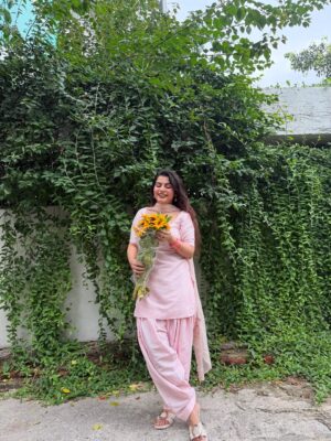 Yashita Rai Instagram - To everyone who made me smile this year : thank you for being my kind of magic 🌷🤍✨ this birthday wasn’t just celebration - it was a reminder of how loved I am 🍃🥹