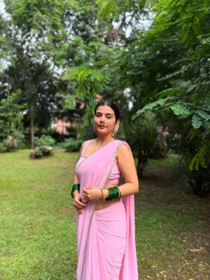Yashita Rai Instagram - Ganpati Bappa ghar aaye aur saath dher saari khushiyan laaye ✨💞🧿🩷🙏🏻✨