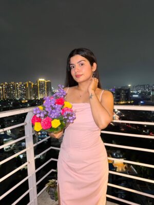 Yashita Rai Instagram - It’s my birthday ✨🥹🧿💞🍰🤍
.
.
.
.
.
.
.
.
.
.
#birthday #birthdaygirl #birthdaynight #explore #fyp #birthdaycelebrations