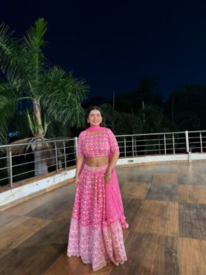 Yashita Rai Instagram - Festive season ki khushboo aane lagi haii 🥹✨💛 favourite time of the year 🍃🤌🏻
.
.
.
.
.
.
.
.
.
.
[ Ethnic Photodump , Festivals , Ethnic , Indian Outfits #explore #fyp #photodump #festivefashion #festive #festivewear ]