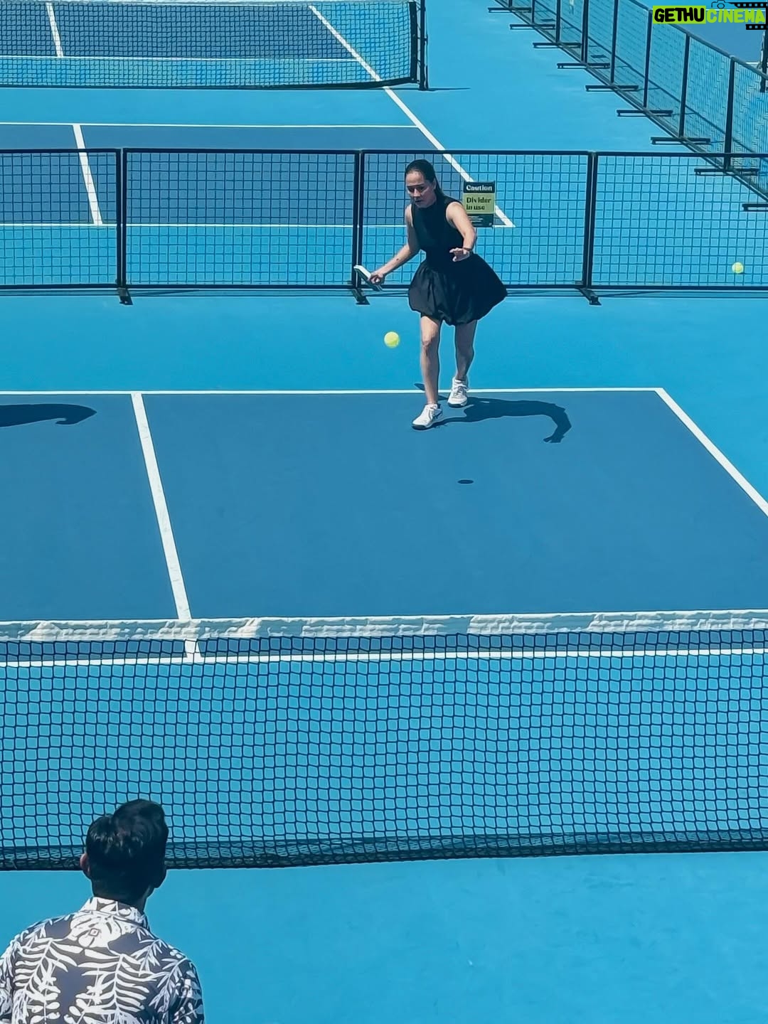 Yasmin Hani - 463 Likes - Started off thinking we’d have a full house, but only six of us showed up… and honestly, it turned out perfect. One court, great rallies—some intense, some just pure laughter. What a beautiful day to play. 🌸
#Pickleball
#HaniPickles
#BeautifulDay 
#PickleWithHani