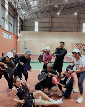 Yasmin Hani Instagram - Sheesh.. sometimes they are nice sometimes they are not. Depends which side they are on🤣
#Sheesh
#PickleBall