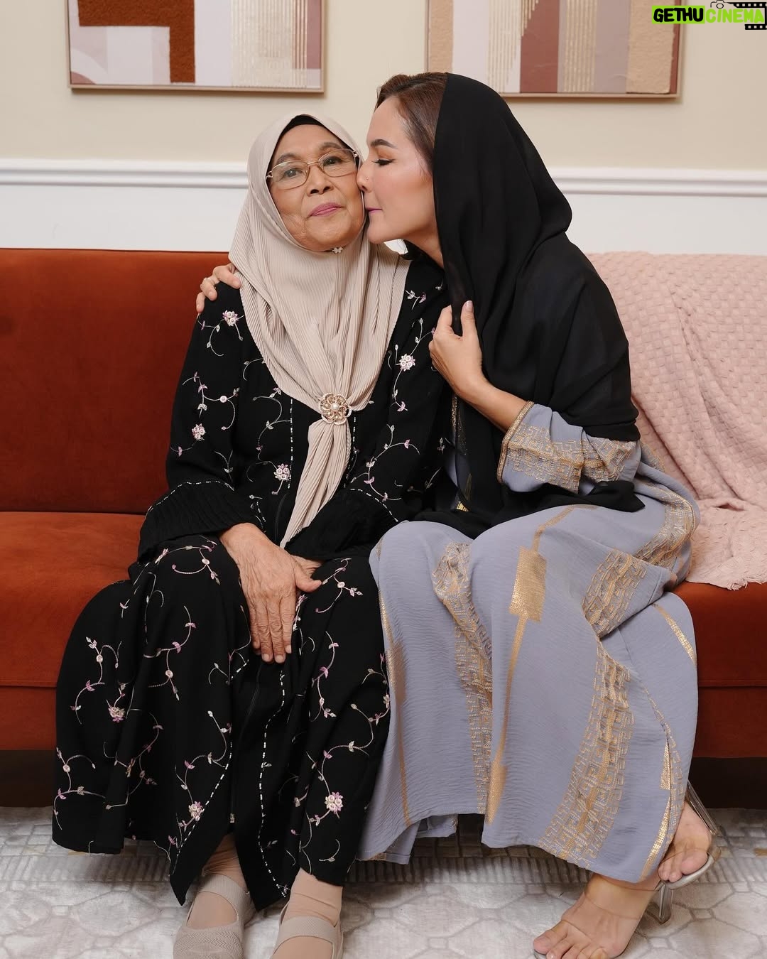 Yasmin Hani - 1.6K Likes - I remember how eager I was to meet my firstborn. He was so comfortable—40 weeks nestled in my belly—we had to induce labor. I tried for a vaginal birth, but it ended in a C-section. I remember it all so vividly, down to my core. 😍
I even requested a mirror so I could be one of the first to see my baby, not just the doctors and nurses. Sadly, that didn’t happen—but I was still overwhelmed with joy knowing my baby, @noahismailwong, was healthy.
It was the same with @eissawong @eissaelzanderwong—two births, two procedures. I didn’t want to give up on trying for a vaginal delivery, and I gave it my all each time.

Motherhood stretched me—body, mind, and soul—but through you, I found a strength I never knew I had. You are my deepest purpose and my most beautiful becoming.
Thank you, my boys, for giving me the most significant moments of my life. 💖

And to the woman who made me—Happy Mother’s Day, Mummy!🌷
The moment I became a mother, I realized just how much you gave, how much you loved, and how much you sacrificed. Through every scar, every tear, and every triumph—you were my blueprint.
Thank you for guiding me, inspiring me, and showing me what unconditional love truly looks like. I love you endlessly. 💐❤️ #MothersDay